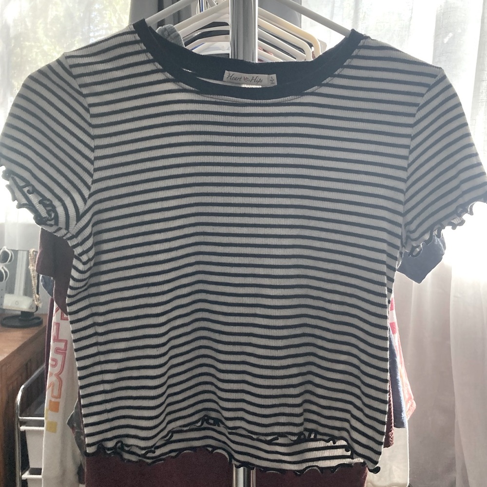Heart and hips size large shirt. Soft material with black and white stripes.